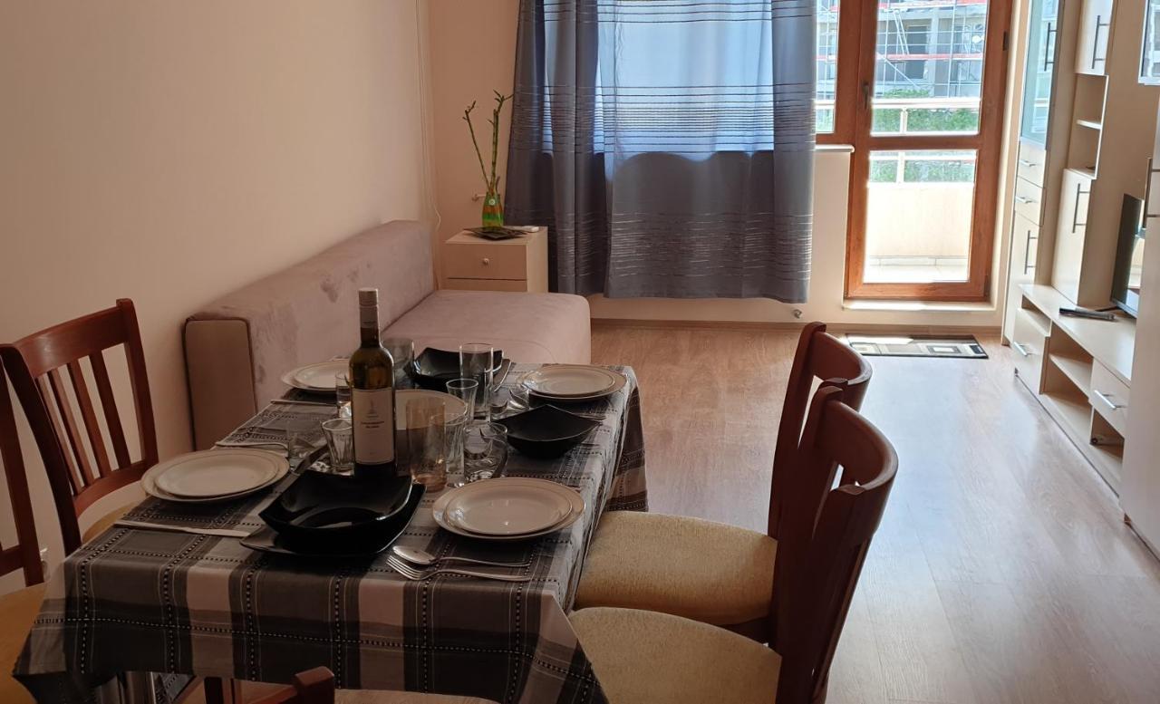 Family Holiday Apartments Breez 1 Varna Exteriér fotografie