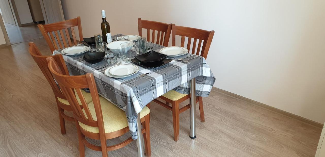 Family Holiday Apartments Breez 1 Varna Exteriér fotografie